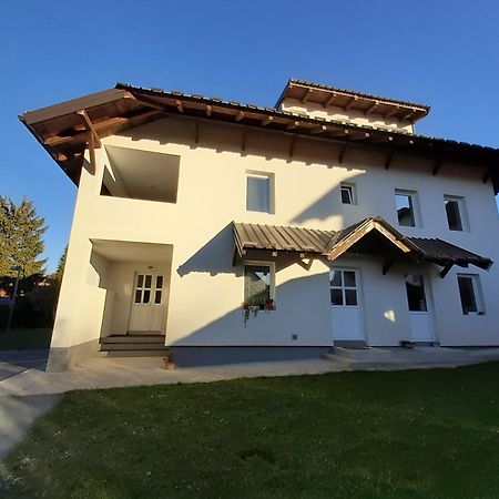 זלאטיבור Apartments Vila Velickovic חדר תמונה