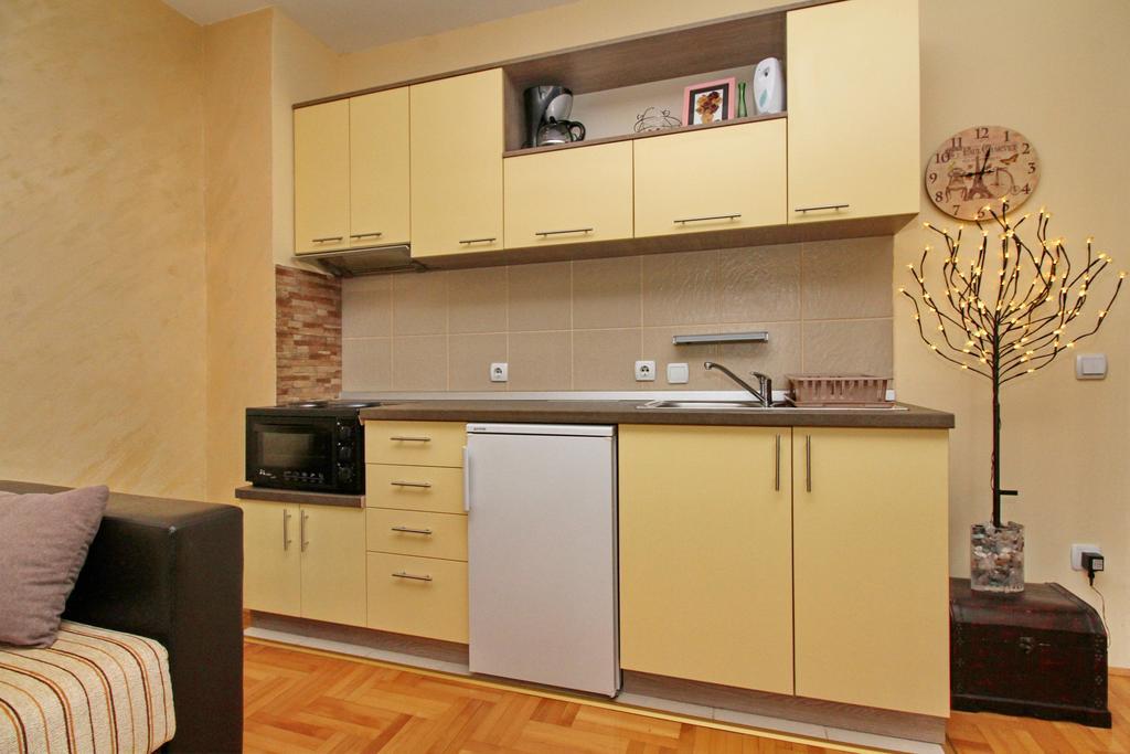 זלאטיבור Apartments Vila Velickovic מראה חיצוני תמונה