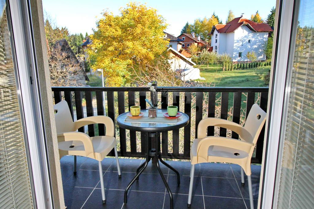זלאטיבור Apartments Vila Velickovic מראה חיצוני תמונה