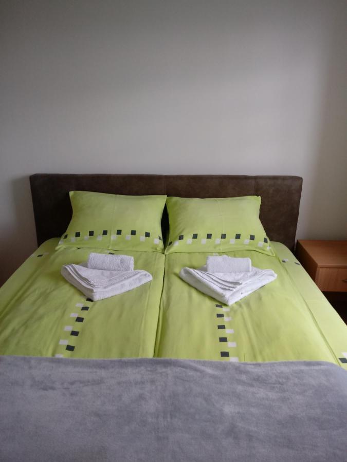 זלאטיבור Apartments Vila Velickovic מראה חיצוני תמונה